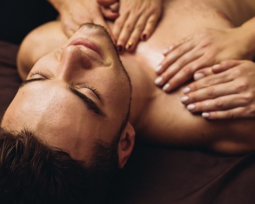 four-hand-massage-thumbnail